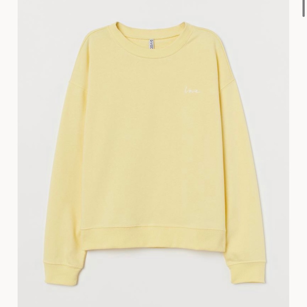 cute yellow cropped sweater from h&m!! 💛💛
